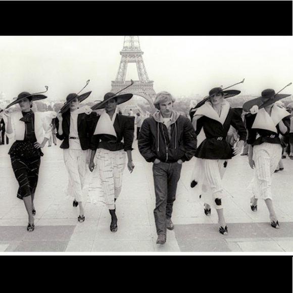 State of CLAUDE MONTANA crepe sleeveless black dress. Size 2-4 / Small (S) - Picture 4 of 6